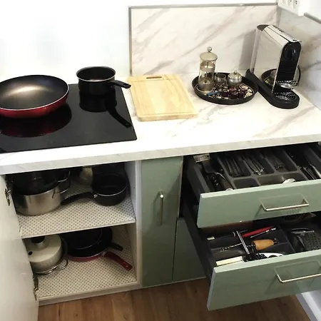 A Antheor Avec Vaste Piscine, Vue Et Montagne