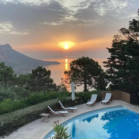 A Antheor Avec Vaste Piscine, Vue Et Montagne *