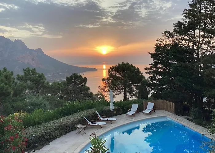 A Antheor Avec Vaste Piscine, Vue Et Montagne *