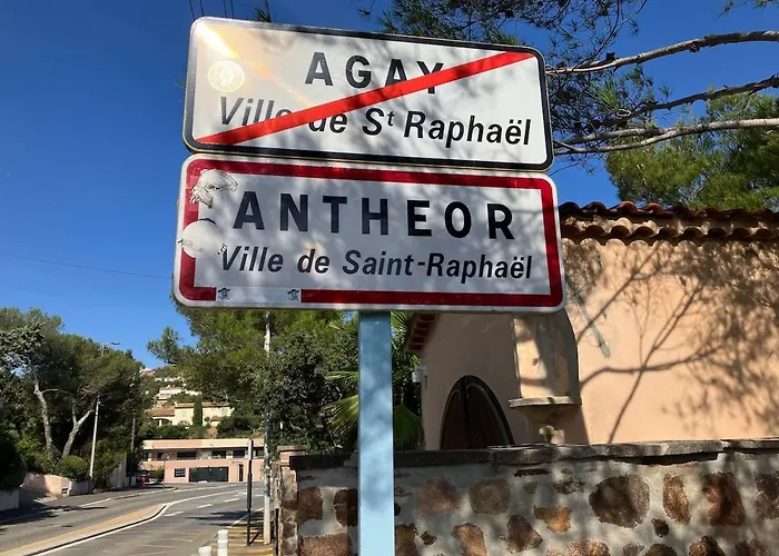 Lägenhet A Antheor Avec Vaste Piscine, Vue Et Montagne